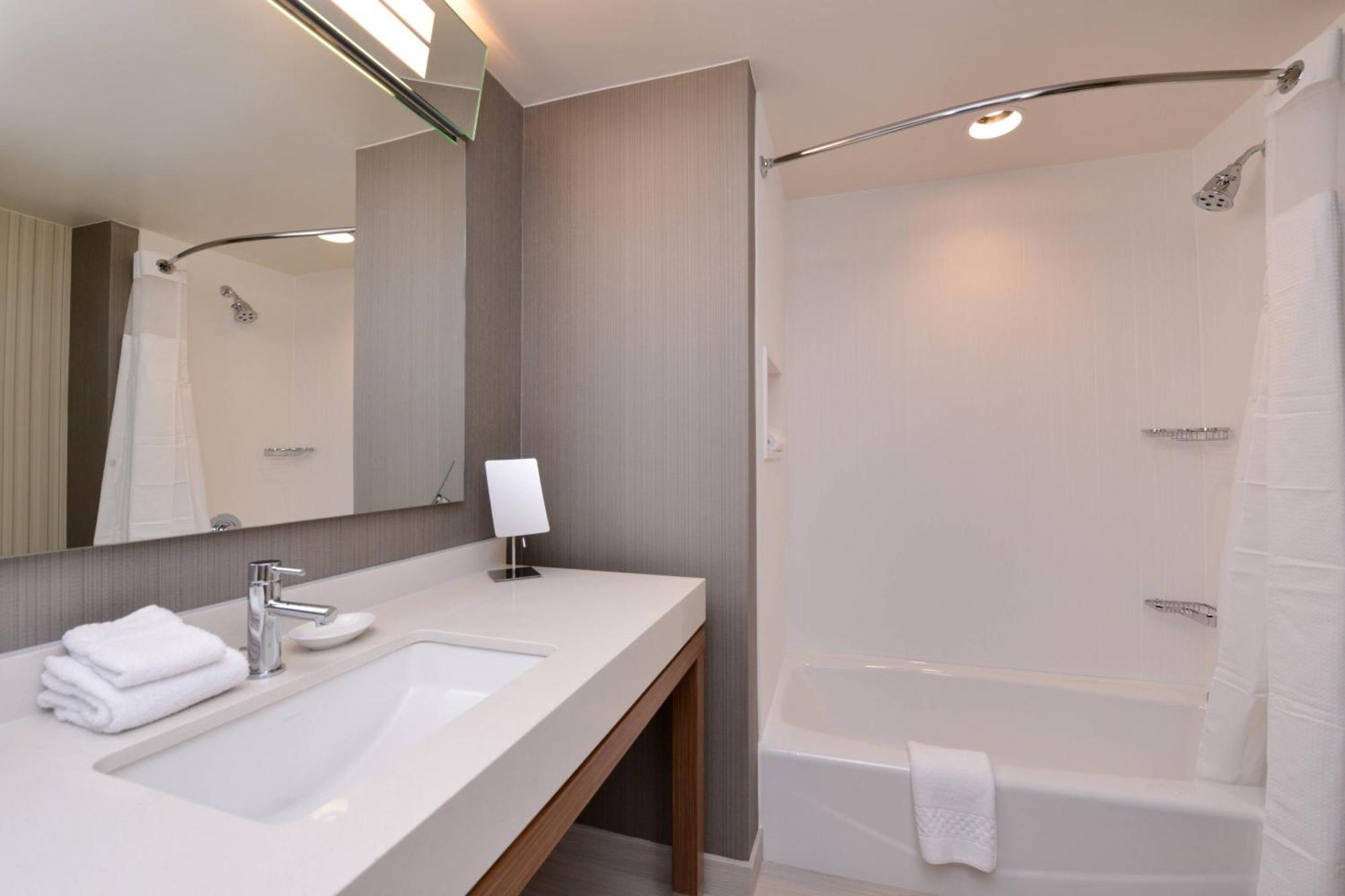 Courtyard By Marriott Toledo North Hotel Luaran gambar